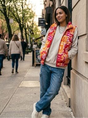VTG 90s EVR Div Rousso Washable 100% Silk Abstract Floral Zip Up Padded Vest
